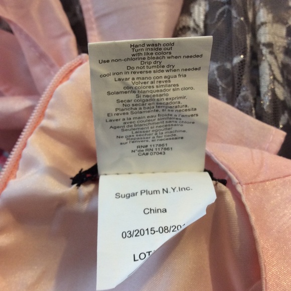 🍍3 for $28 Sugar plum girl dress 18M - Picture 3 of 6